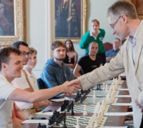 handshake100.jpg